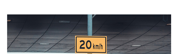 联想Lenovo ECE-670_高性能嵌入式工业计算机